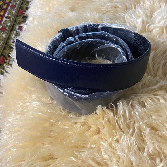 Other - Stylish Navy Blue Leather Belt